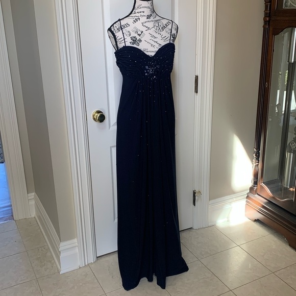 ignite evening dresses by carol lin Ignite evenings by Carol Lin Navy blue gown, size 8